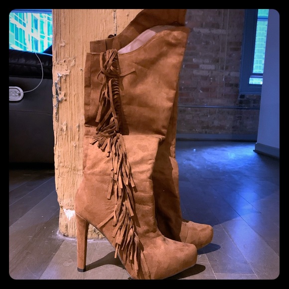 Shoes - SEXY FRINGED BOOTS